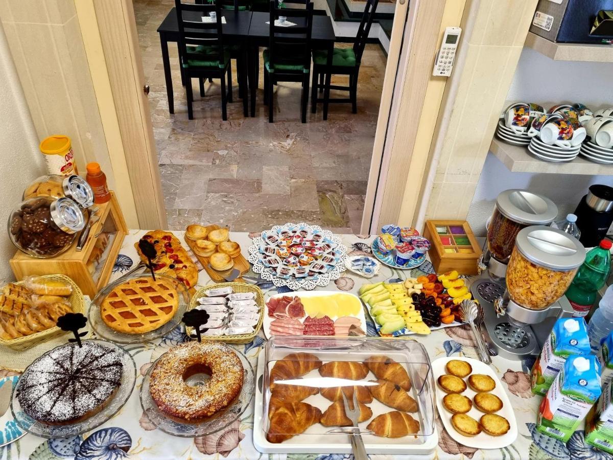 Albatros B&B Porto Cesareo Eksteriør bilde